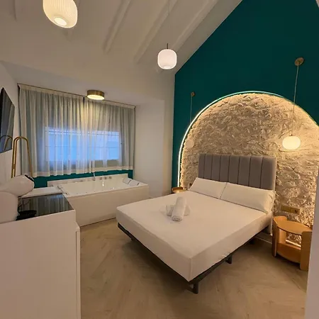 Loliqui Adda 59 3* אליקאנטה